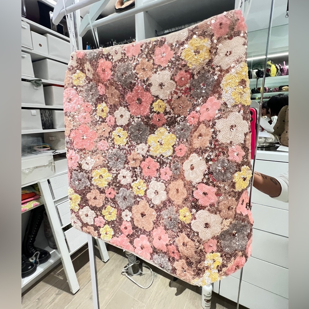 Brand new sequined floral skirt with tag,